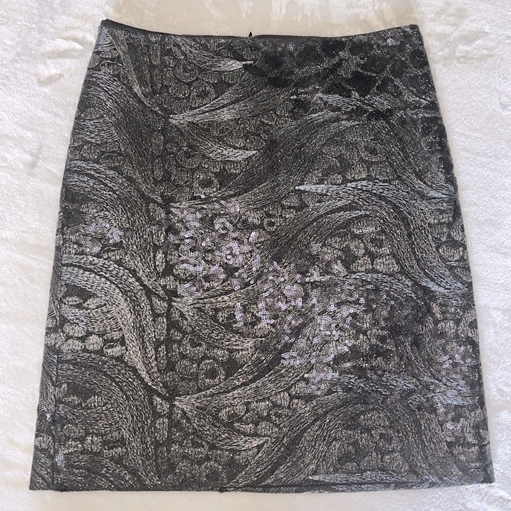 Ann Taylor black dressy skirt 0